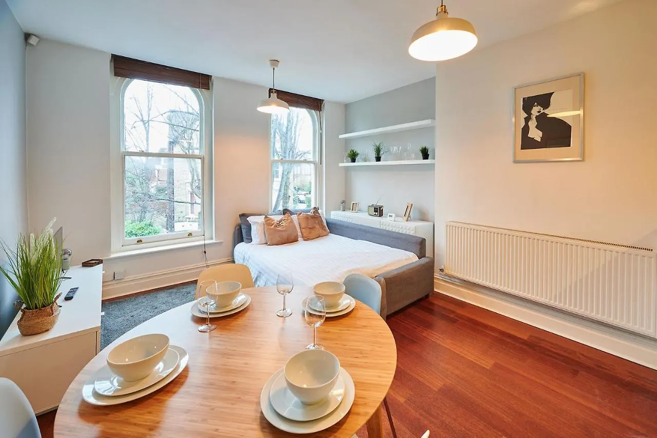 Host & Stay - The Ivanhoe Retreat Liverpool 0*,