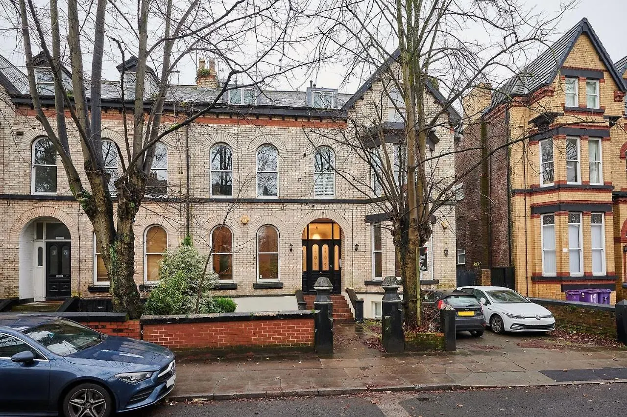 Host & Stay - The Ivanhoe Retreat Liverpool